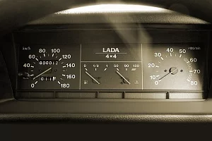 Фото Lada Niva Legend 3дв - интерьер и экстерьер