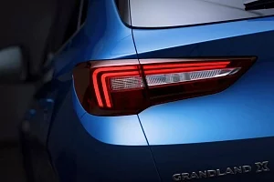 Фото Opel Grandland X - интерьер и экстерьер