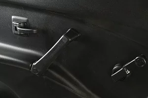 Фото Lada Niva Legend 3дв - интерьер и экстерьер