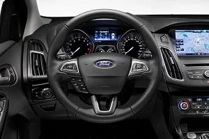 Фото Ford Focus Hatchback - интерьер и экстерьер