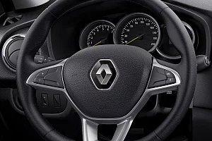 Фото Renault Logan - интерьер и экстерьер