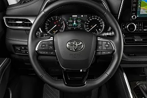 Фото Toyota Highlander - интерьер и экстерьер