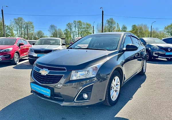 купить подержанный Cruze 2013 года