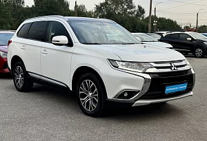 купить Мицубиси Outlander 2018, автосалон автоцентр