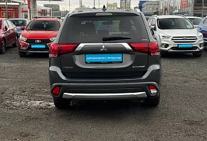 купить Мицубиси Outlander 2017, автосалон автоцентр
