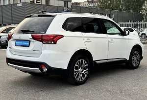 купить Мицубиси Outlander 2018, автосалон автоцентр