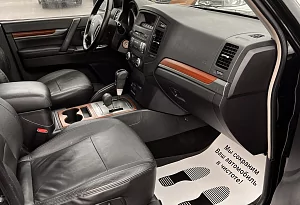 купить Мицубиси Pajero 2007, автосалон автоцентр