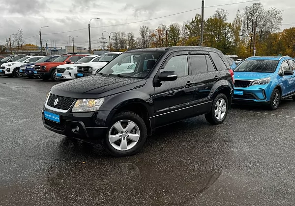 купить подержанный Grand Vitara 2010 года