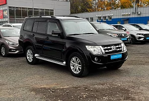 купить Мицубиси Pajero 2013, автосалон автоцентр