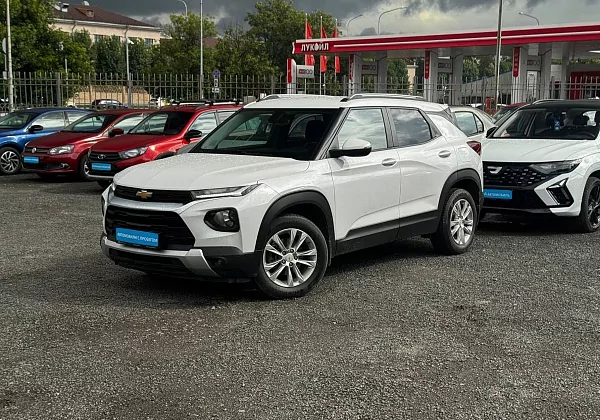 купить подержанный TrailBlazer 2021 года