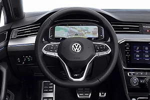 Фото Volkswagen Passat - интерьер и экстерьер