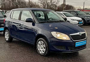 купить Шкода Fabia 2011, автосалон автоцентр