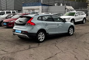 купить Вольво V40 Cross Country 2017, автосалон автоцентр