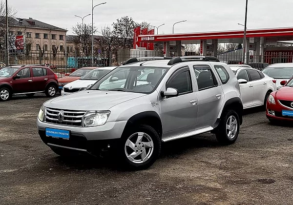 купить подержанный Duster 2013 года