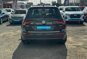 купить Фольксваген Tiguan 2019, автосалон автоцентр