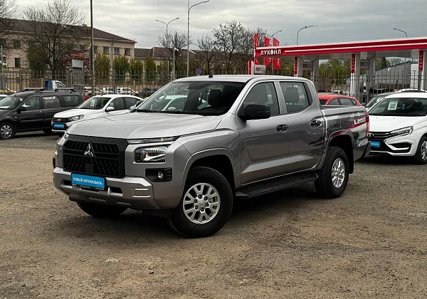 купить подержанный L200 2024 года