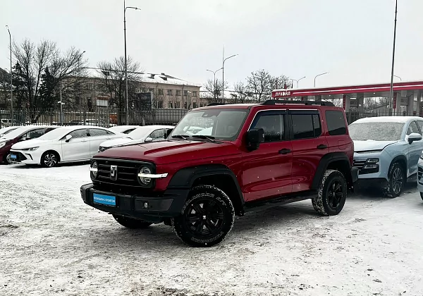 купить подержанный 300 2023 года