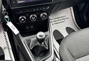 купить Рено Duster 2021, автосалон автоцентр