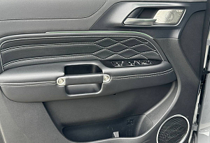 купить  300 2023, автосалон автоцентр