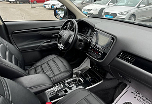 купить Мицубиси Outlander 2019, автосалон автоцентр