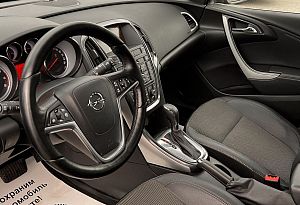 купить Опель Astra 2012, автосалон автоцентр