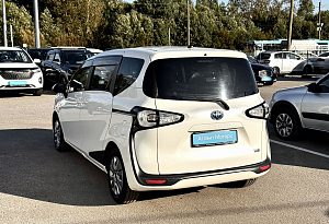 купить Тойота Sienta 2017, автосалон автоцентр