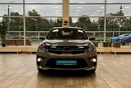 купить подержангный Kia Rio года