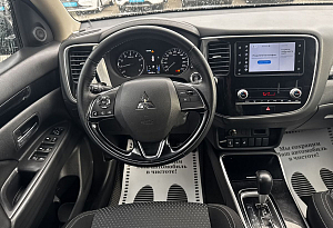 купить Мицубиси Outlander 2021, автосалон автоцентр