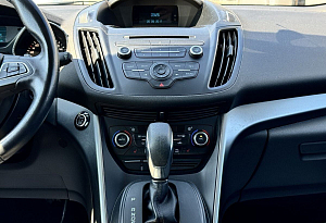 купить Форд Kuga 2017, автосалон автоцентр
