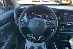 купить Мицубиси Outlander 2018, автосалон автоцентр
