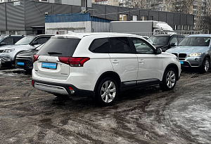 купить Мицубиси Outlander 2018, автосалон автоцентр