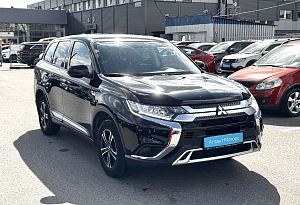 купить Мицубиси Outlander 2020, автосалон автоцентр