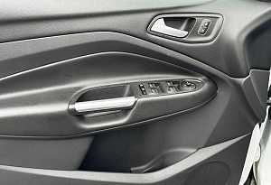 купить Форд Kuga 2018, автосалон автоцентр