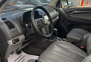 купить Шевроле TrailBlazer 2013, автосалон автоцентр