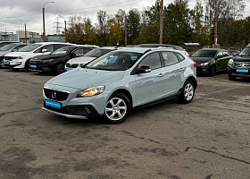 купить Volvo V40 Cross Country