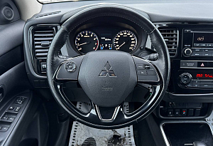 купить Мицубиси Outlander 2018, автосалон автоцентр