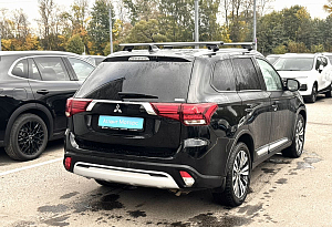 купить Мицубиси Outlander 2021, автосалон автоцентр