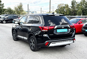 купить Мицубиси Outlander 2020, автосалон автоцентр