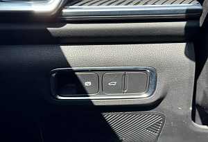 купить  J7 2023, автосалон автоцентр