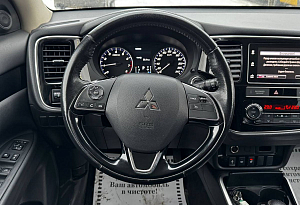 купить Мицубиси Outlander 2019, автосалон автоцентр